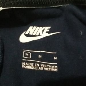 NIKE LEGGINGS Medium
